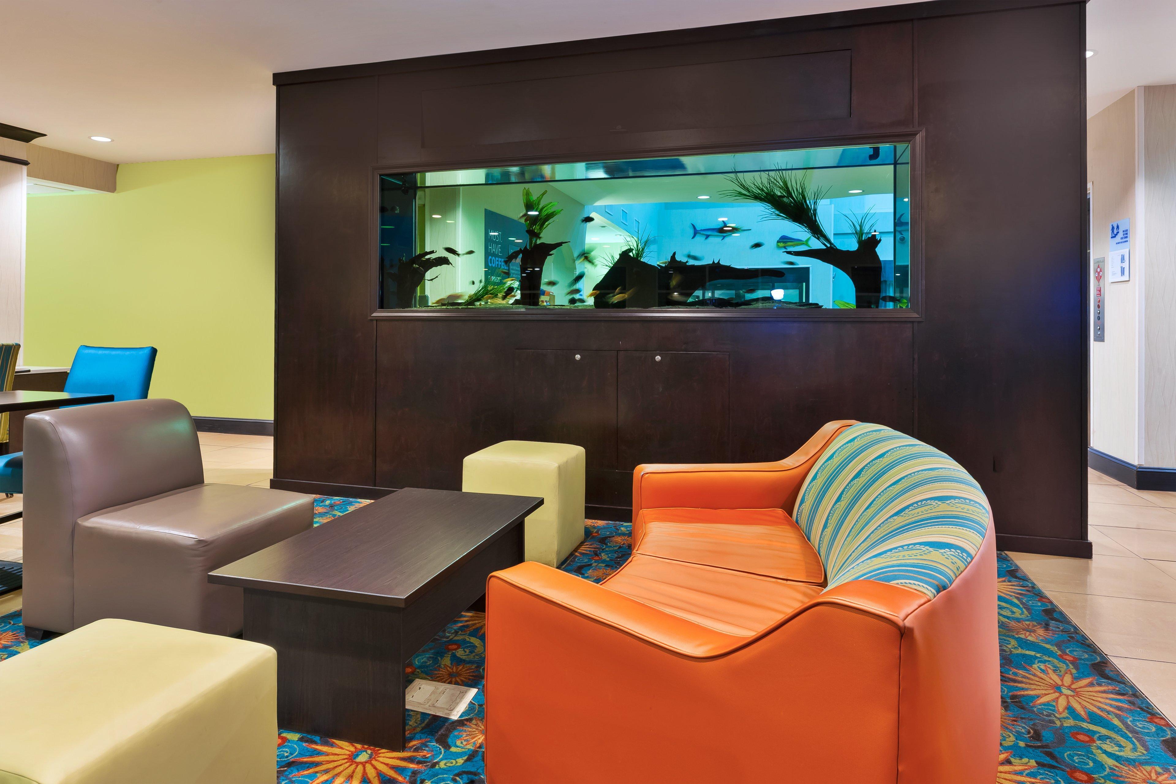 Express & Southport - Area By Ihg Hotel