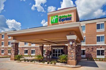 Holiday Express & Southport - Area By Ihg Oak Island